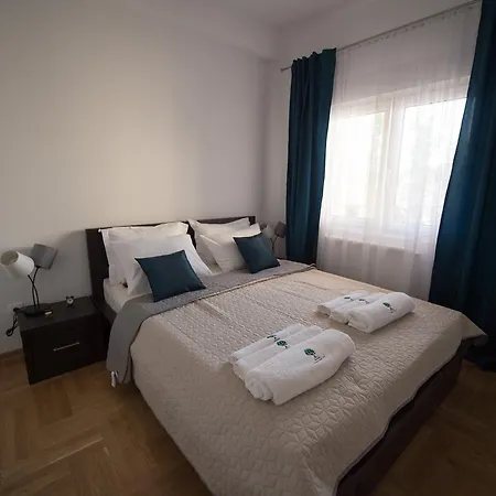 Park Lux Apartment Arandjelovac