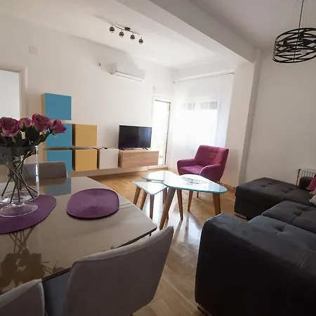 Park Lux Apartment Arandjelovac